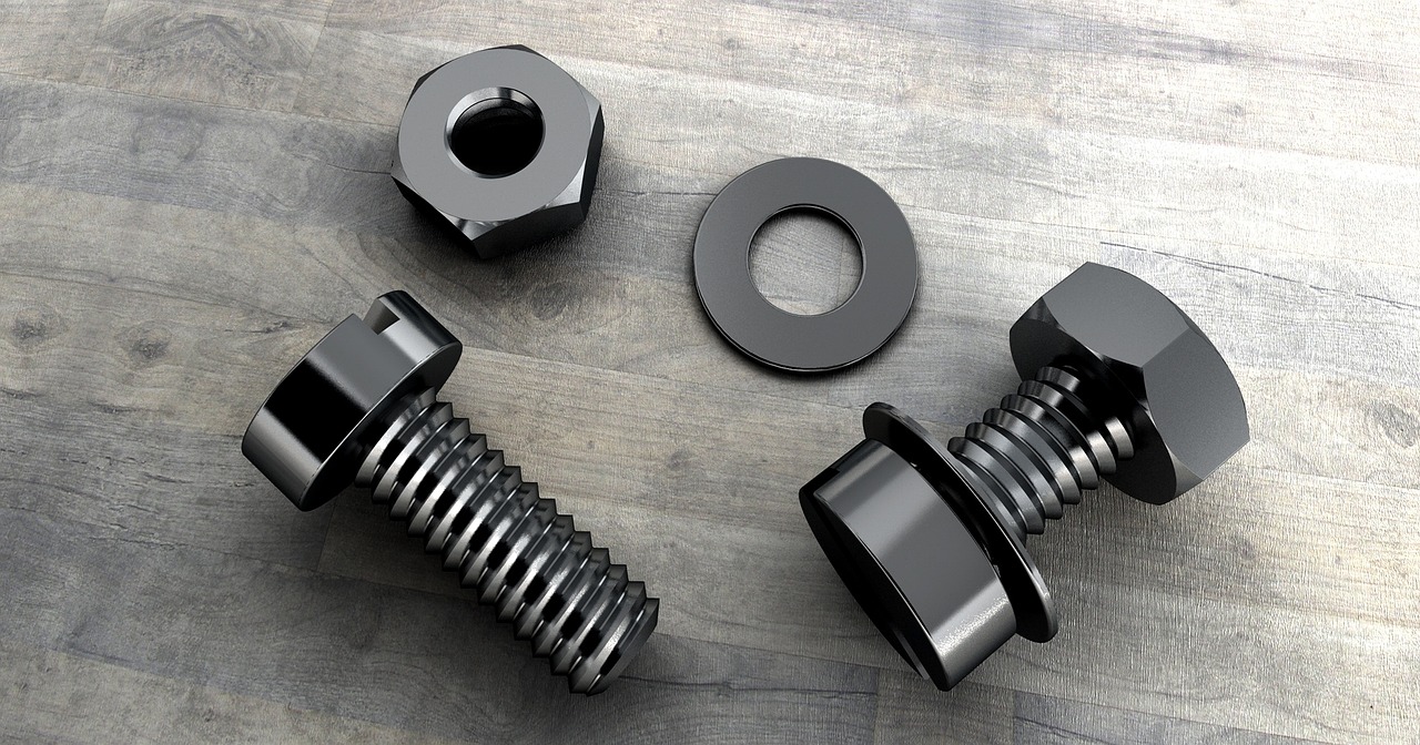 Screw, thread, technology — Build your own online store in 2019