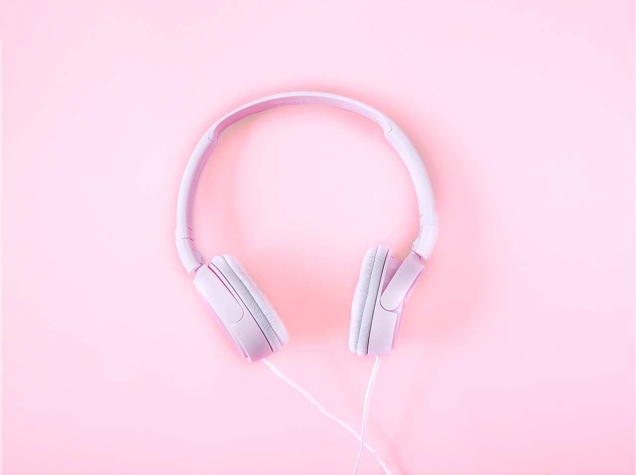 Headsets, music, pink background — Practical Steps for the PDF Splitting and Editing