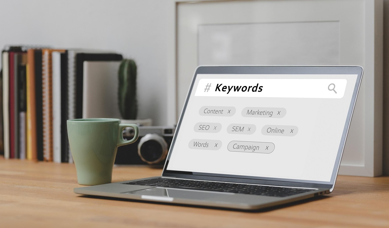 Content marketing, digital marketing, online advertising — The Pros And Cons of Buying Links For SEO Growth