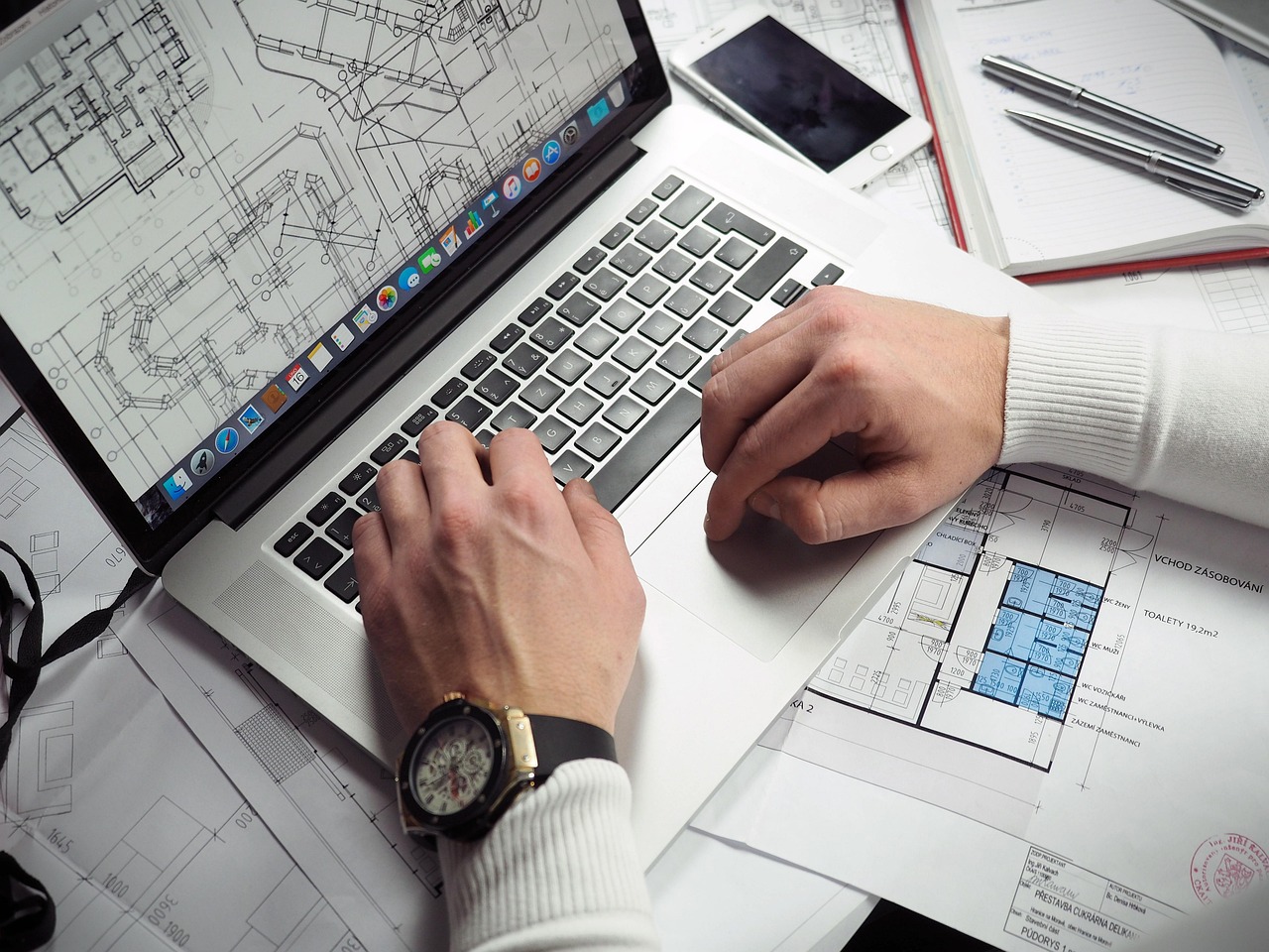 Blueprints, entrepreneur, hands — The Right Cloud Services You Can Depend On Now