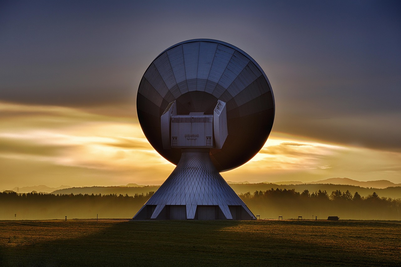 Raisting satellite, reception, signal — What are cold cryptocurrency wallets?
